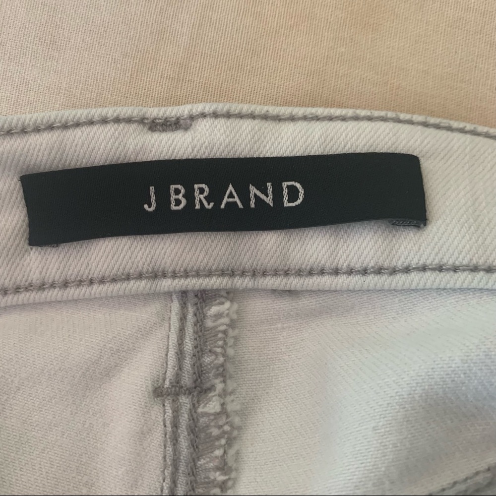 J BRAND Super Skinny Frostbite Denim Shorts - Picture 4 of 15